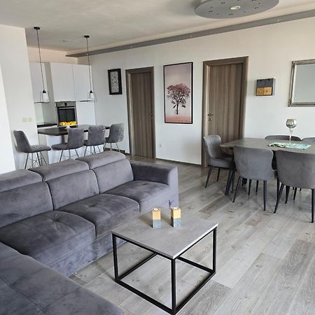 Apartments Bagaric Trogir Bagian luar foto