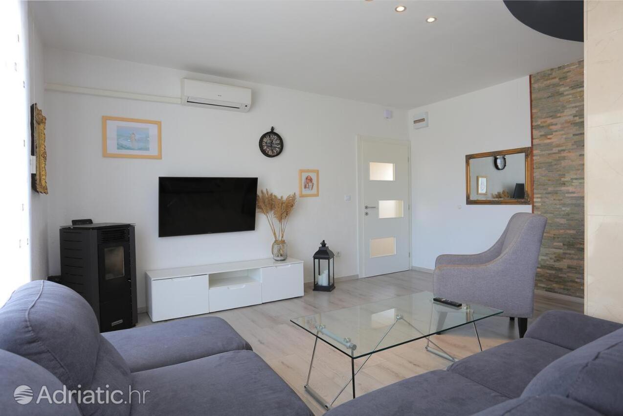 Apartments Bagaric Trogir Bagian luar foto
