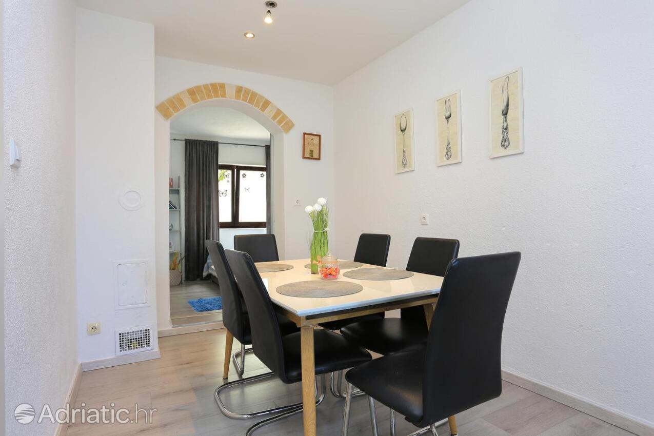 Apartments Bagaric Trogir Bagian luar foto