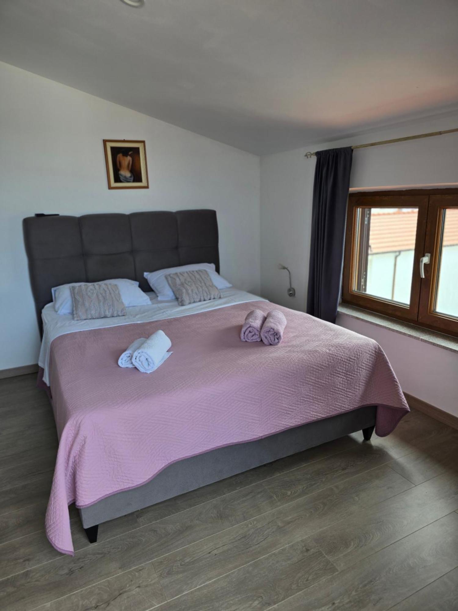 Apartments Bagaric Trogir Bagian luar foto