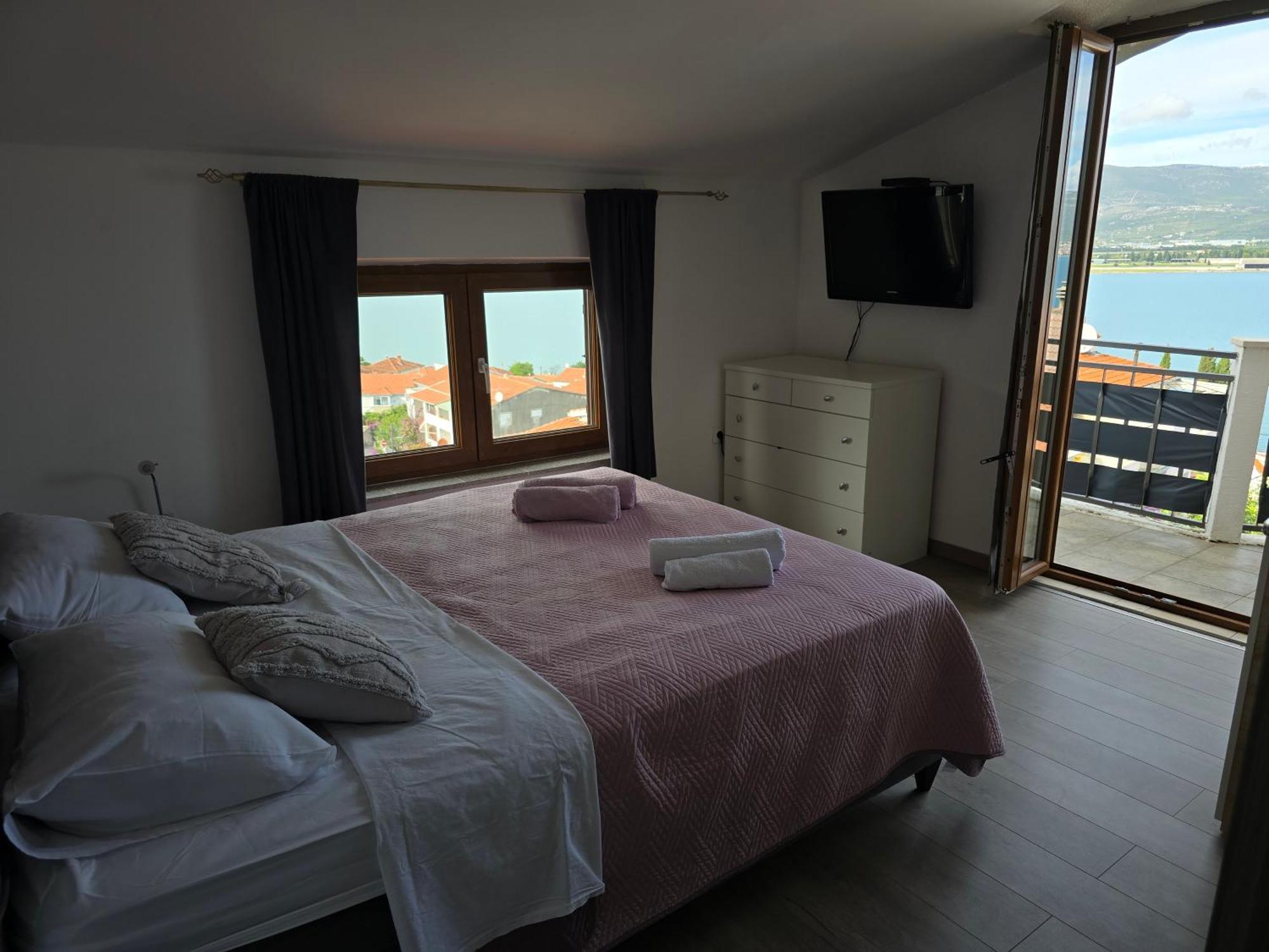 Apartments Bagaric Trogir Bagian luar foto